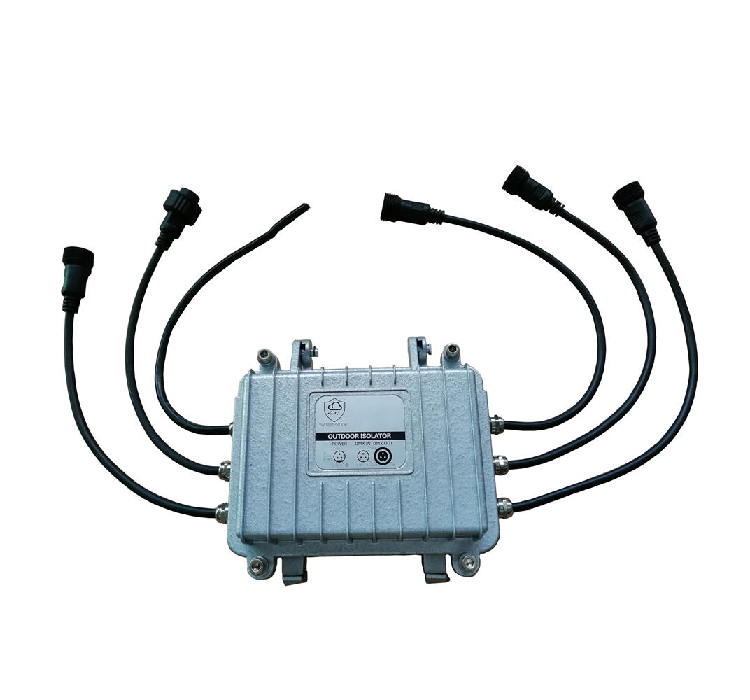 CA8402C 防水4路放大器(DMX Waterproof Splitter 4CH) CA8402C 防水4路放大器(DMX Waterproof Splitter 4CH)